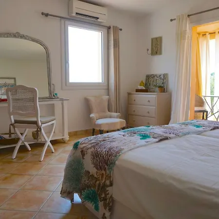 Lone Star House Bed & Breakfast