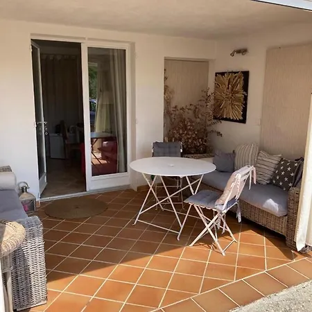 Frühstückspension Lone Star House Sainte-Maxime