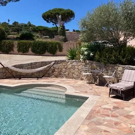 Bed & Breakfast Lone Star House Sainte-Maxime