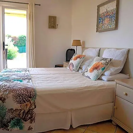 Lone Star House Bed and breakfast
