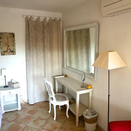 Lone Star House Oda ve Kahvaltı