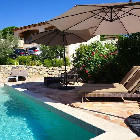 Lone Star House Frühstückspension Sainte-Maxime