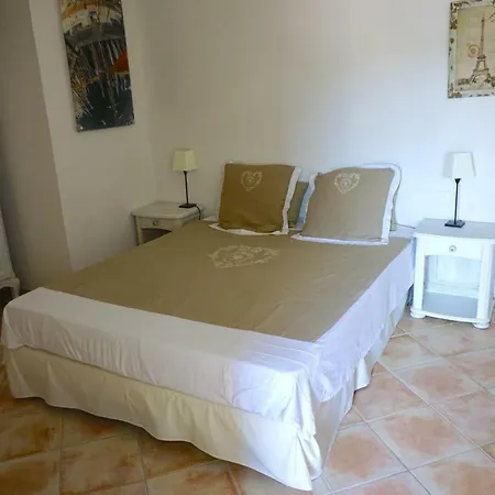 Lone Star House 4*